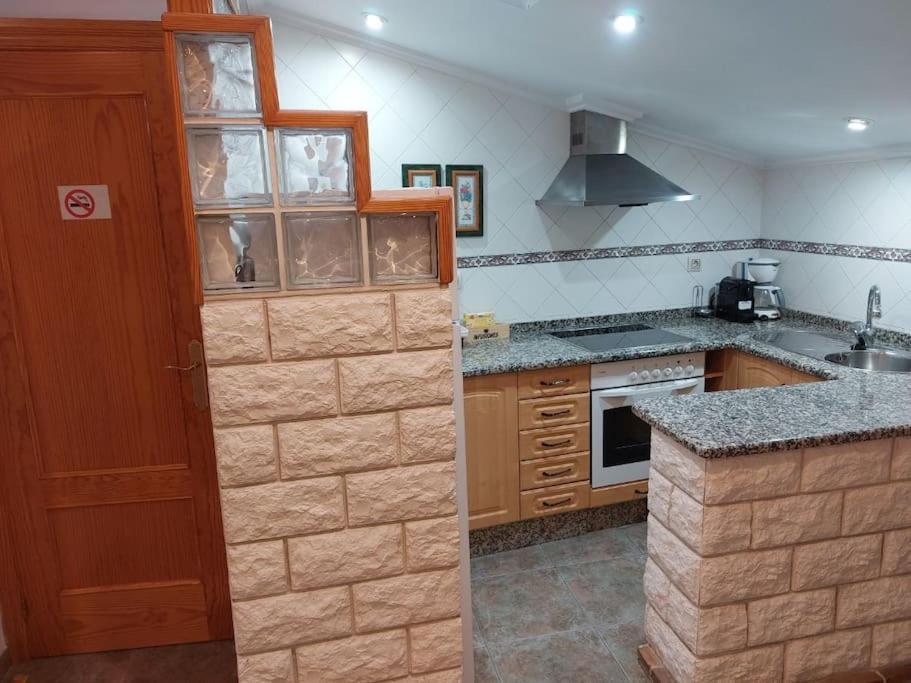 La Buhardilla. Aparcamiento Exterior Privado Apartment Teruel Exterior photo