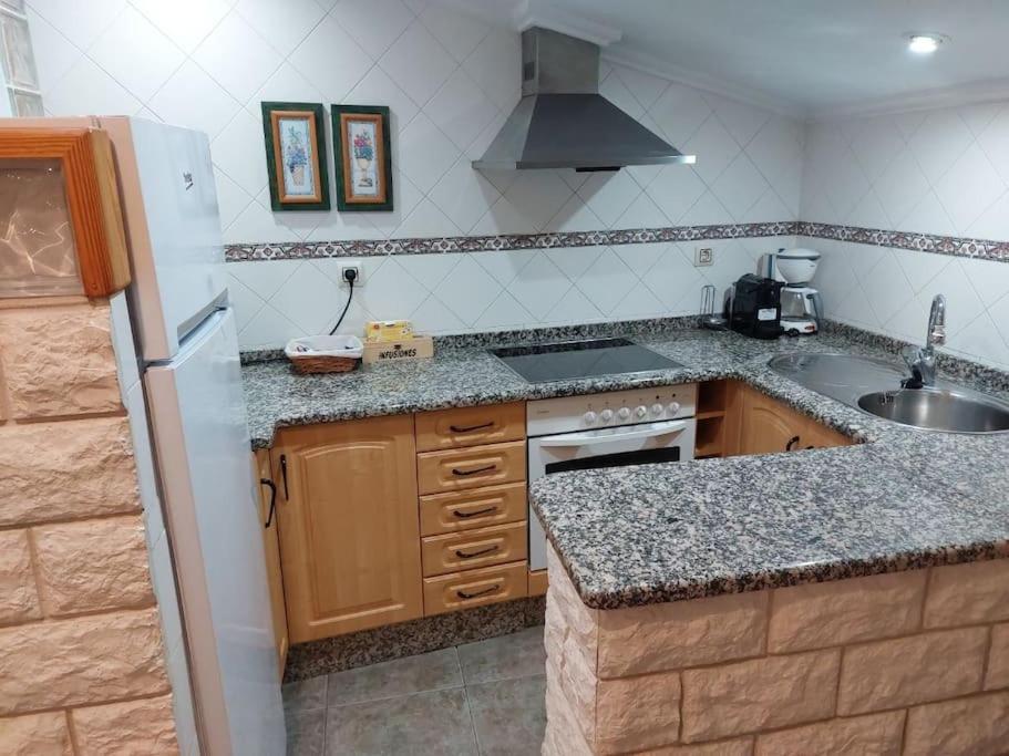 La Buhardilla. Aparcamiento Exterior Privado Apartment Teruel Exterior photo